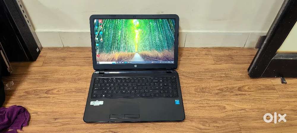 HP 15 - R SERIES LAPTOP