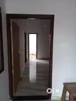 Family room Khali Hai
