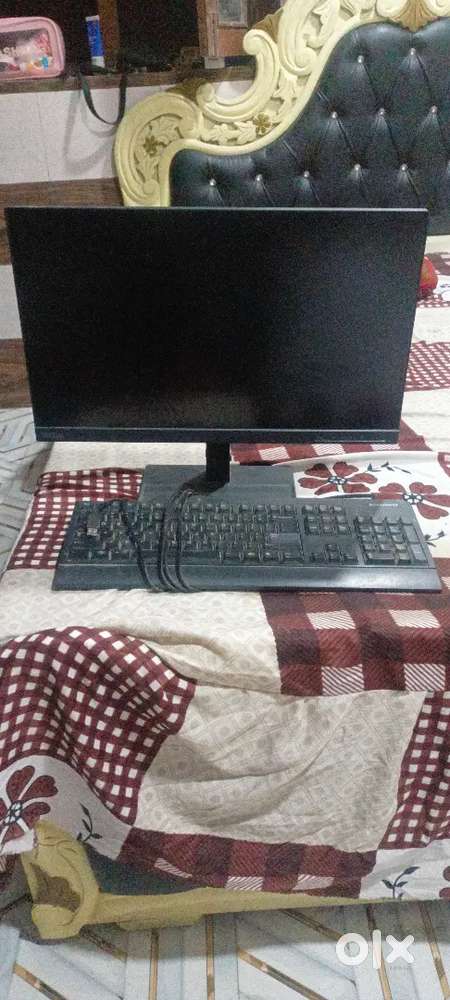 Monitor and keyboard