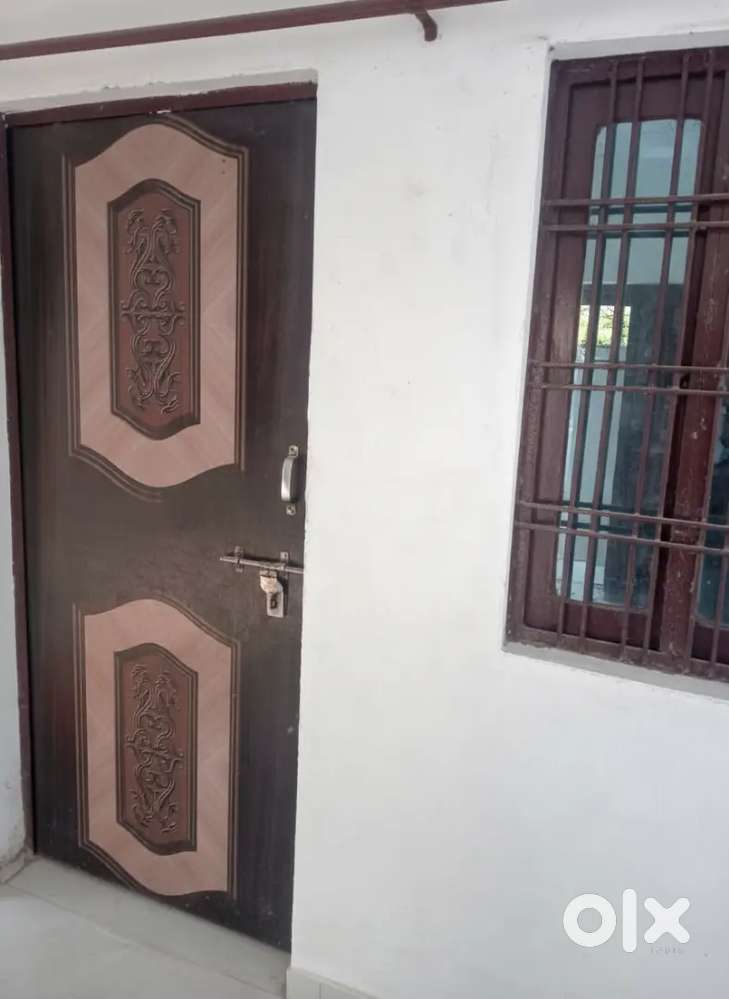 1 Room set newly painted room with fan & bed