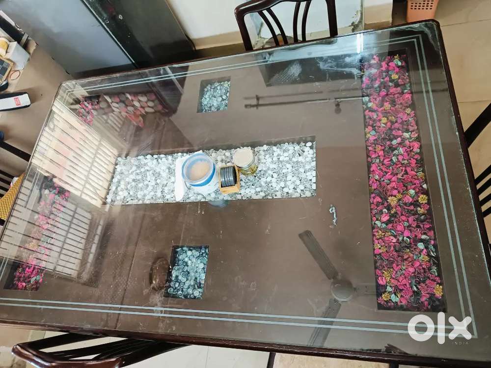 6 seater dining table