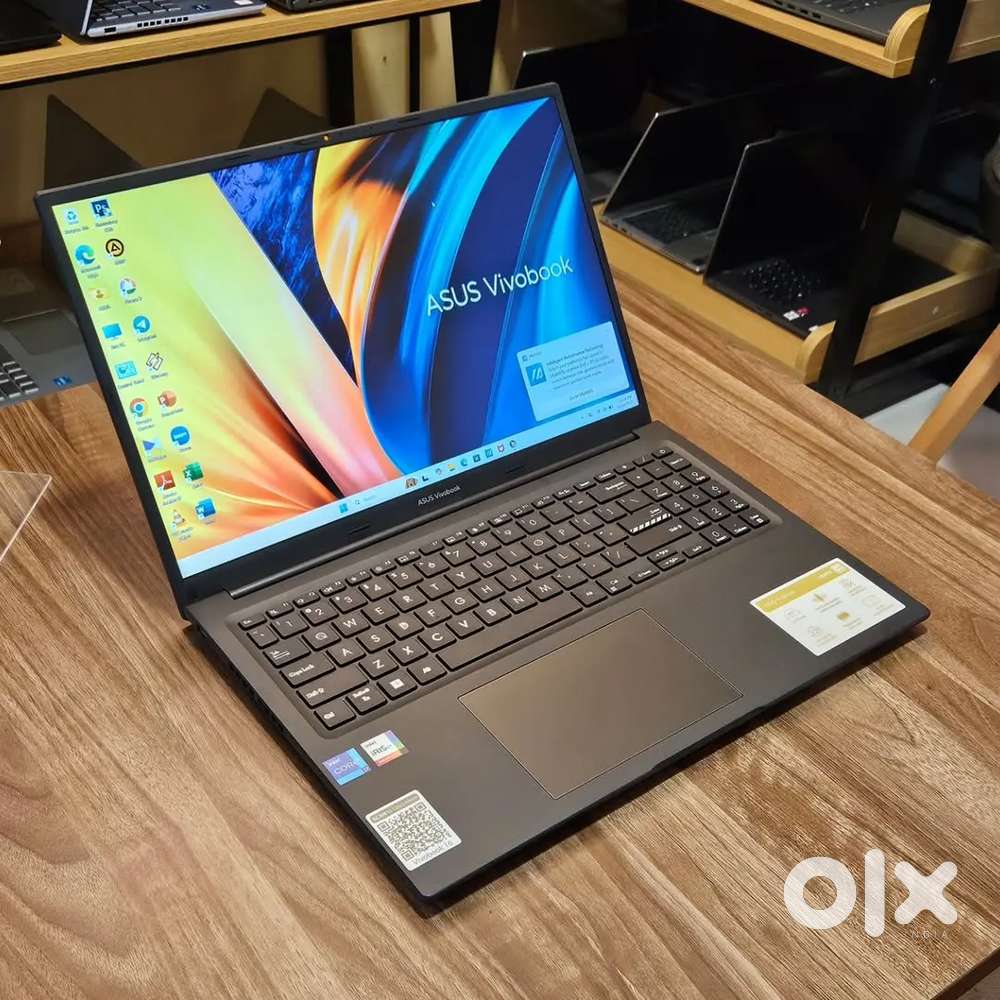 Asus VIVOBOOK 16, i7 13700H, 16GB RAM, 512GB SSD, Iris Xe