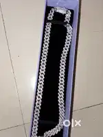 SILVER /CHAIN