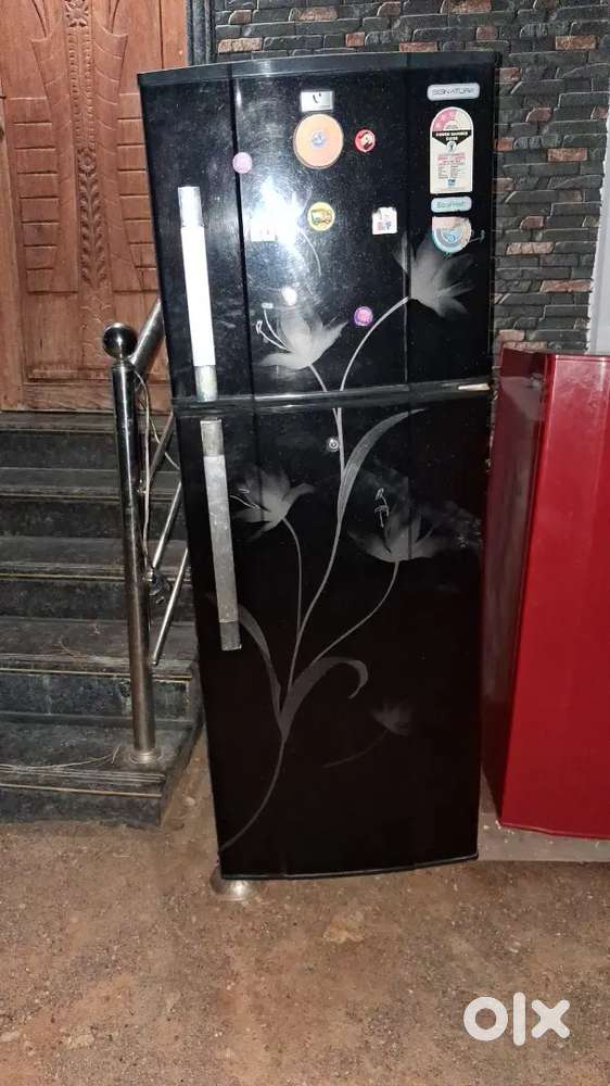 Refrigerator