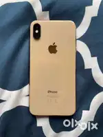 Iphone Xs 256 gb gold in colour