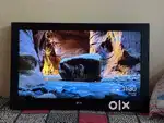 32 inch LG TV For Sale with TV wall mount