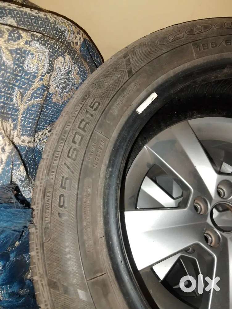 Skoda  tyres and alloy wheels,,,