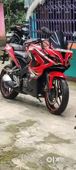 Pulsar rs200