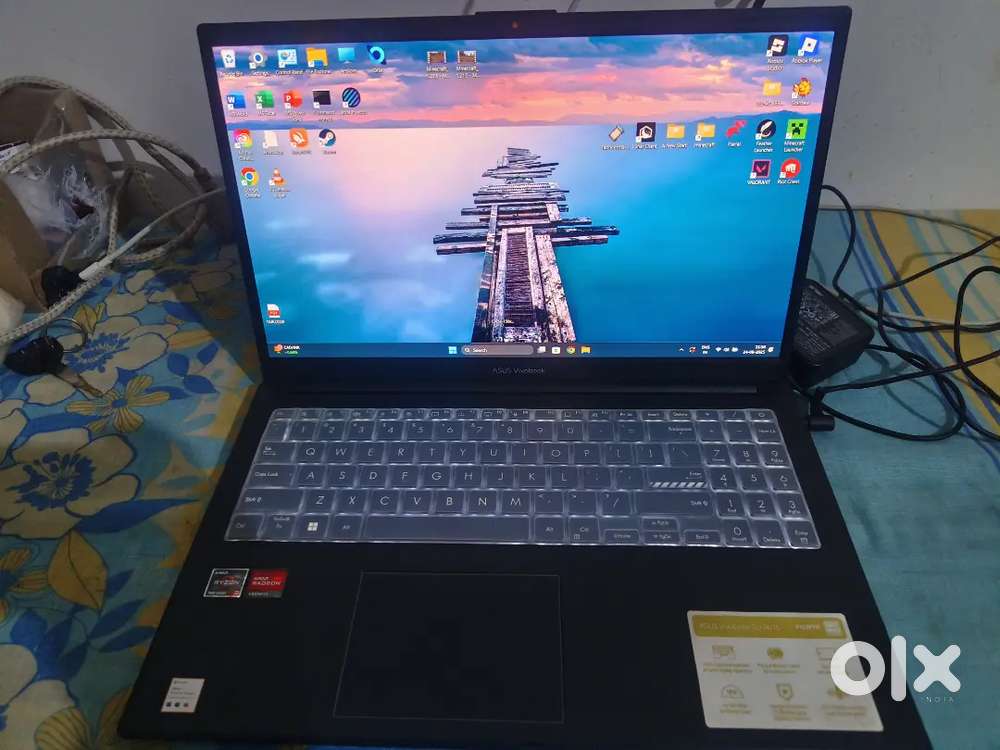 Asus vivobook Go 14/15 AMD Ryzen 3 7320U