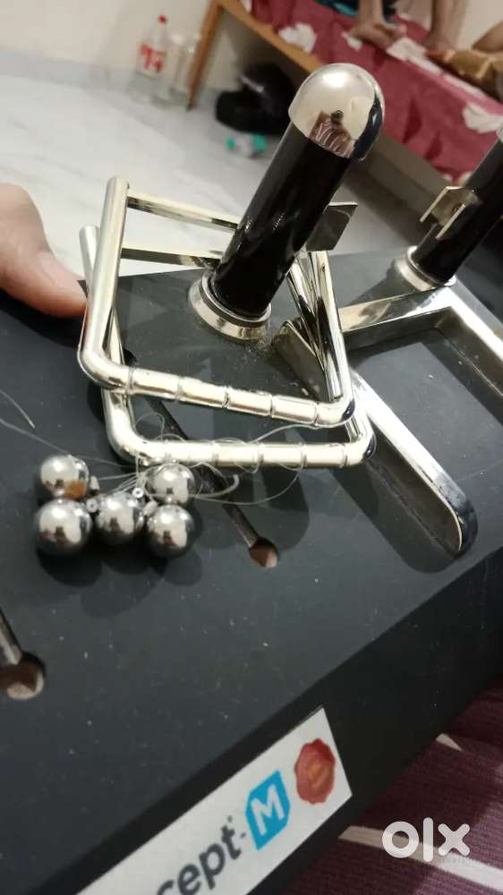 Newton's cradle