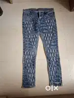 Clothes of young girl