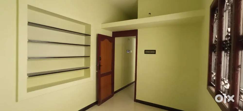 2 BHK house for rent at viraganoor
