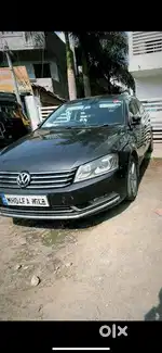 VOLKSWAGEN PASSAT HIGHLINE