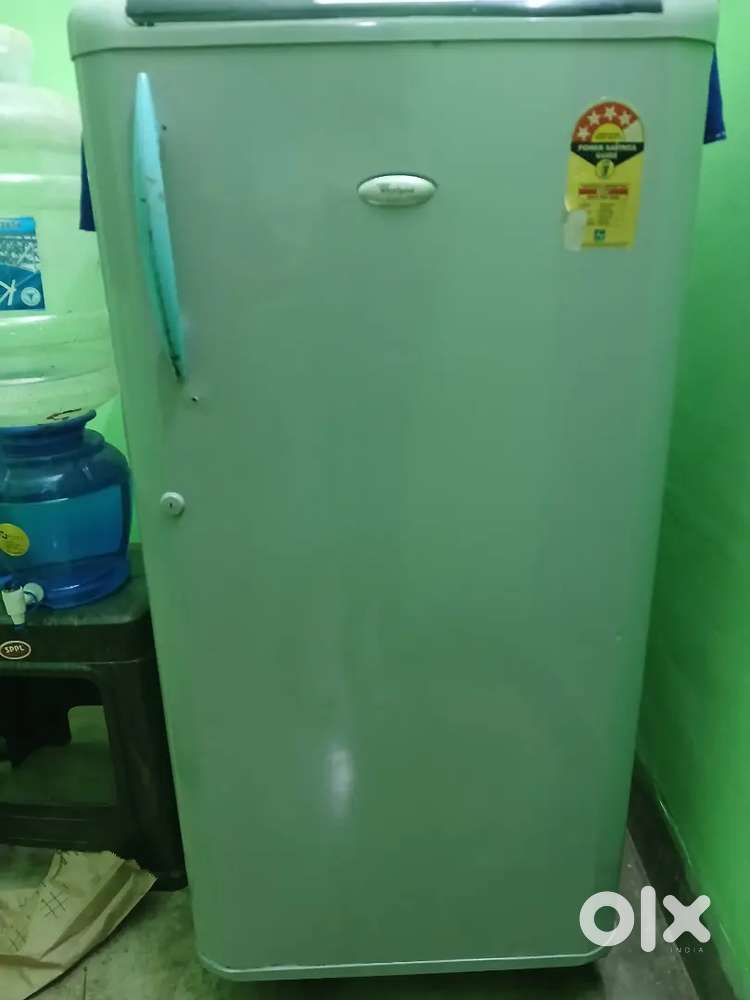 Whirlpool fridge 200 lit