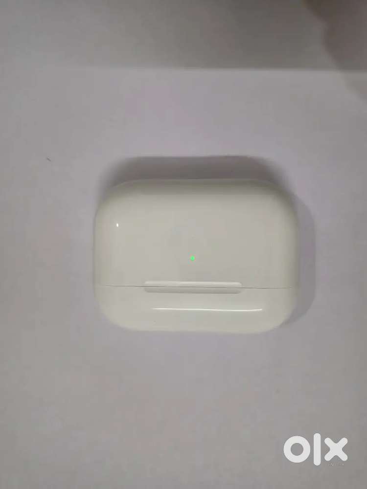 Airpods Pro [Excellent Condition]