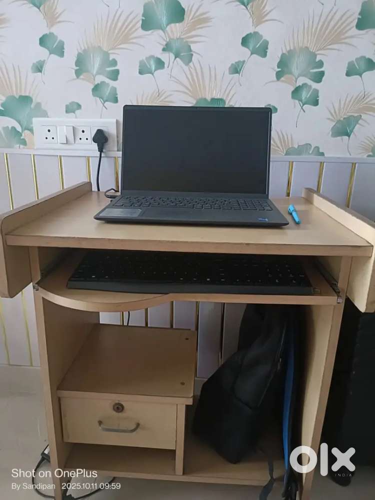 Computer cum Study table
