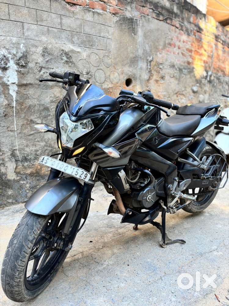 Bajaj Pulsar Ns200