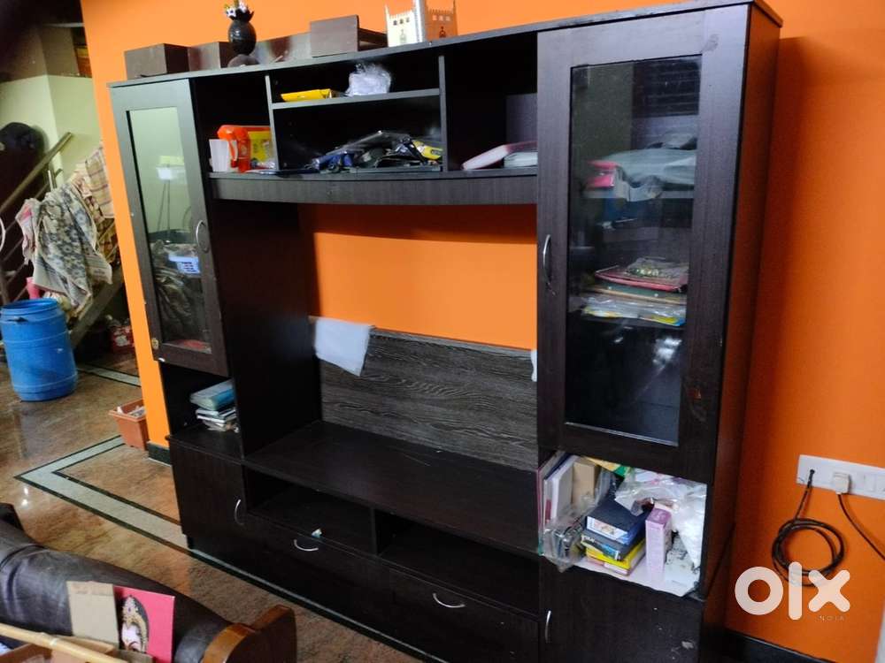 Large TV stand with cupboard used for more than 7 years