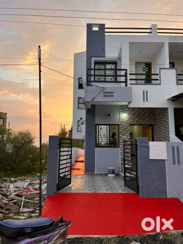 Row House / Bunglow for Sale