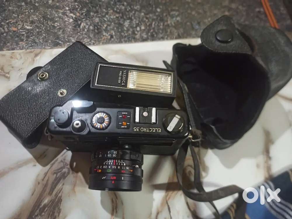 Yashica electro 35