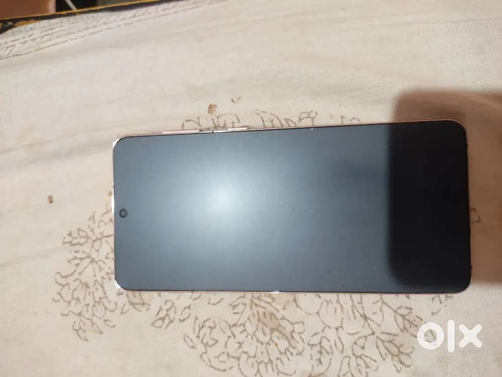 S21 plus display line finger print not working 128 gb box cable availa