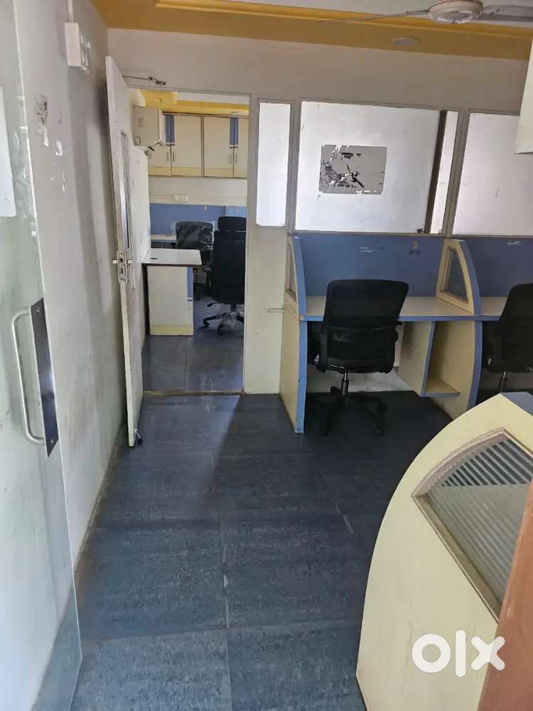Fully furnished office for Rent at Navrangpura