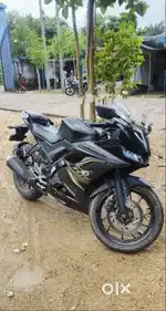 Yamaha R15 v3