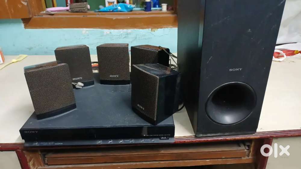 Sony 5.1 sound system with Dolby Atoms