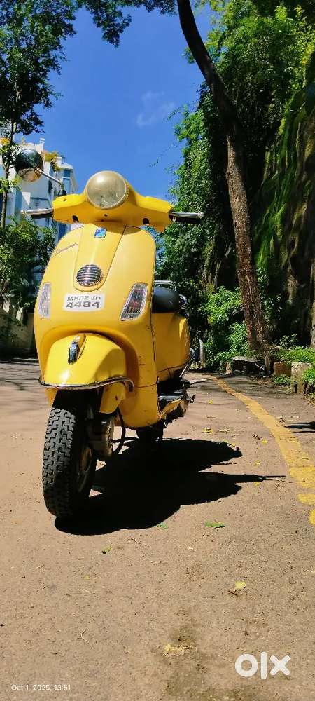 VESPA SINGLE OWNER WELL MAINTAINED