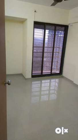 2bhk rental flat available in near hyper city Ghodbander road