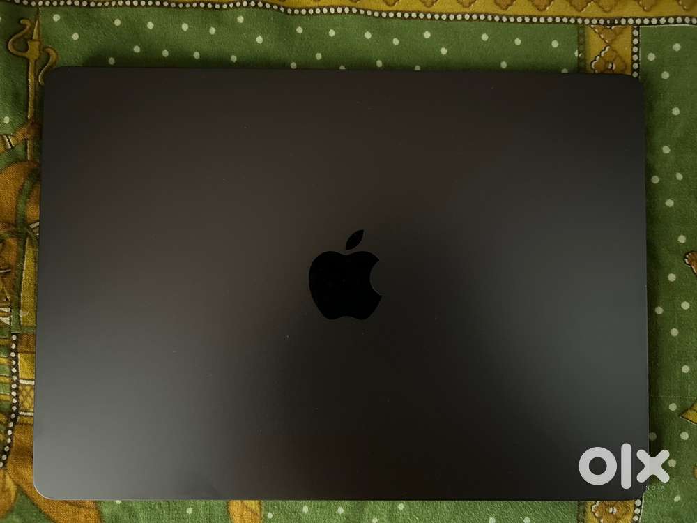 Apple MacBook Air 13.6-inch