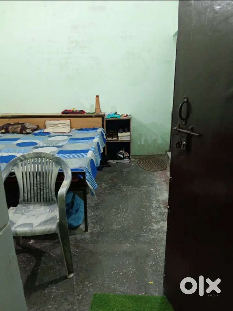 I need a roommate whose rent is 2500 only , I am a BCA student