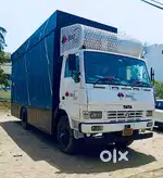 Food Truck for Sale Big size new condition Urgent sale