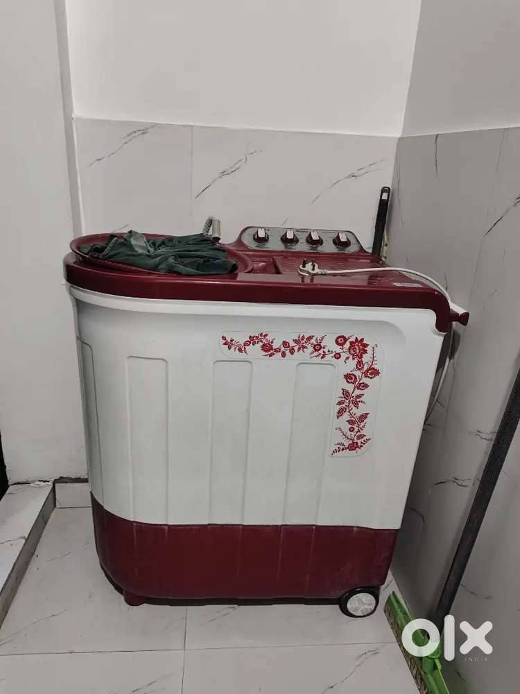 WHIRLPOOL SEMI AUTOMATIC
