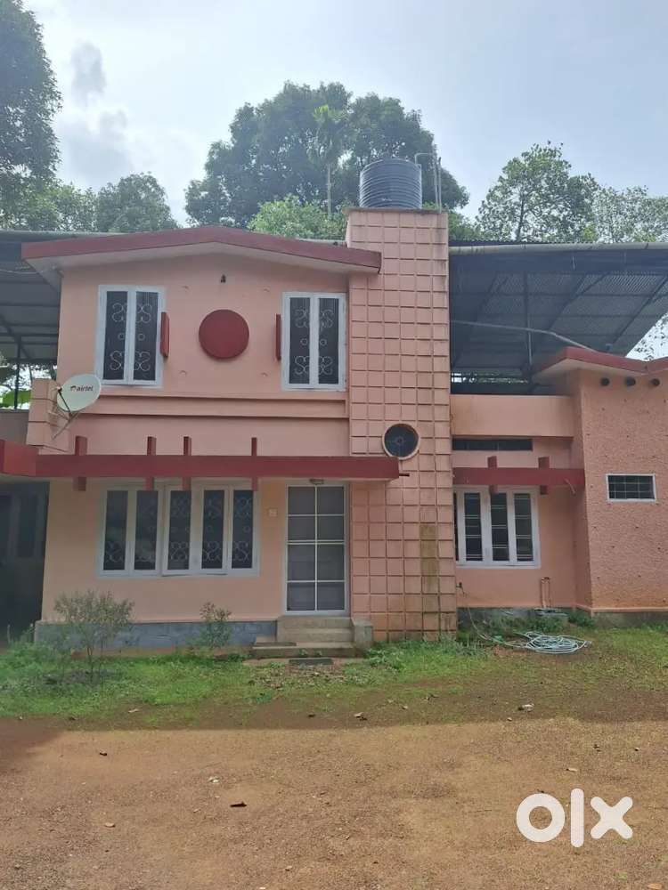 Independent 2BHK House for Rent in Edappally Pathadipalam – ₹18,000