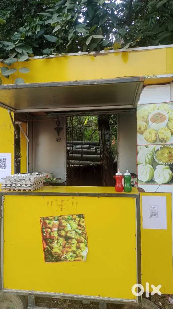 Food cart seeling