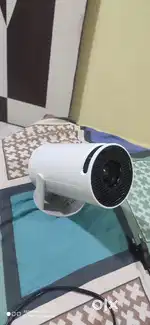 प्रोजेक्टर बेचना हे  अर्जेंट मनी प्रोब