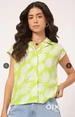 DressBerry Floral Print Cuban

Collar Shirt