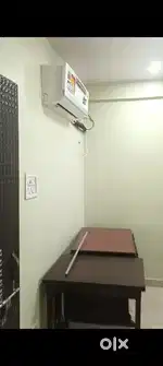 FOR RENT WITH FAMILY
