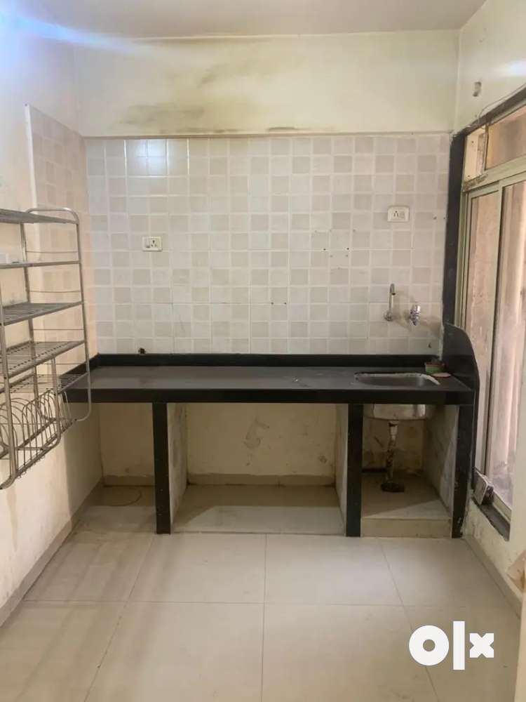 1 bhk flat rent available unfurnished sector 10 kharghre