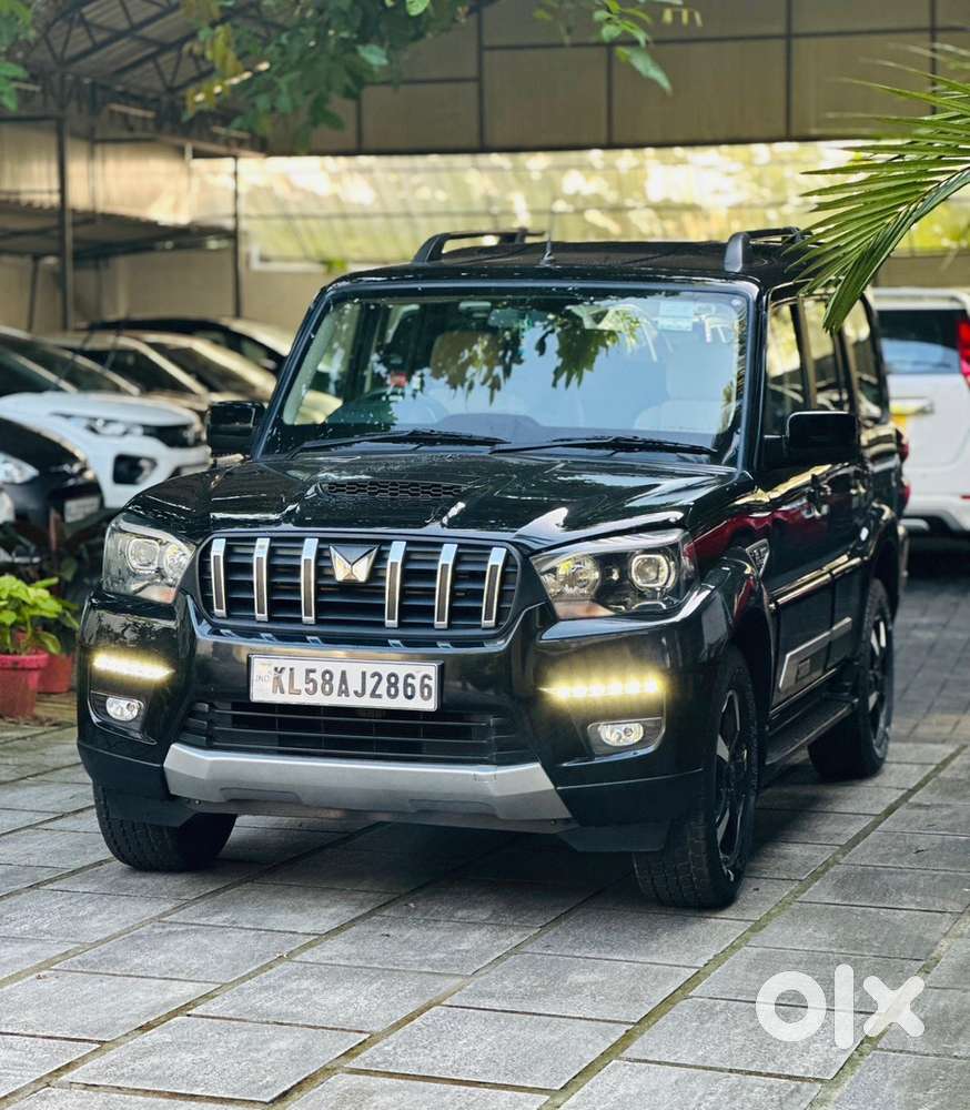 Mahindra Scorpio S11 7 Seater, 2023, Diesel