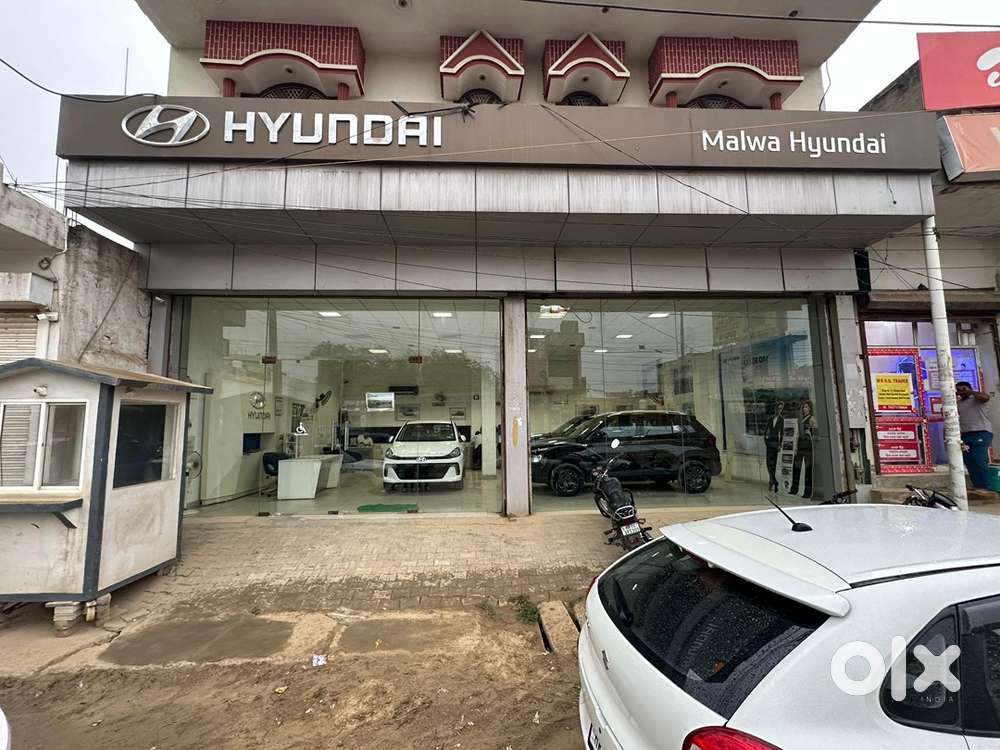 Showroom for rent