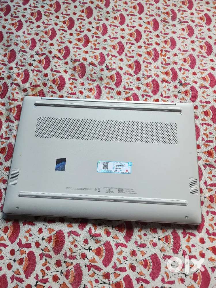 HP Laptop 12/512. 13 inch display 13 generation