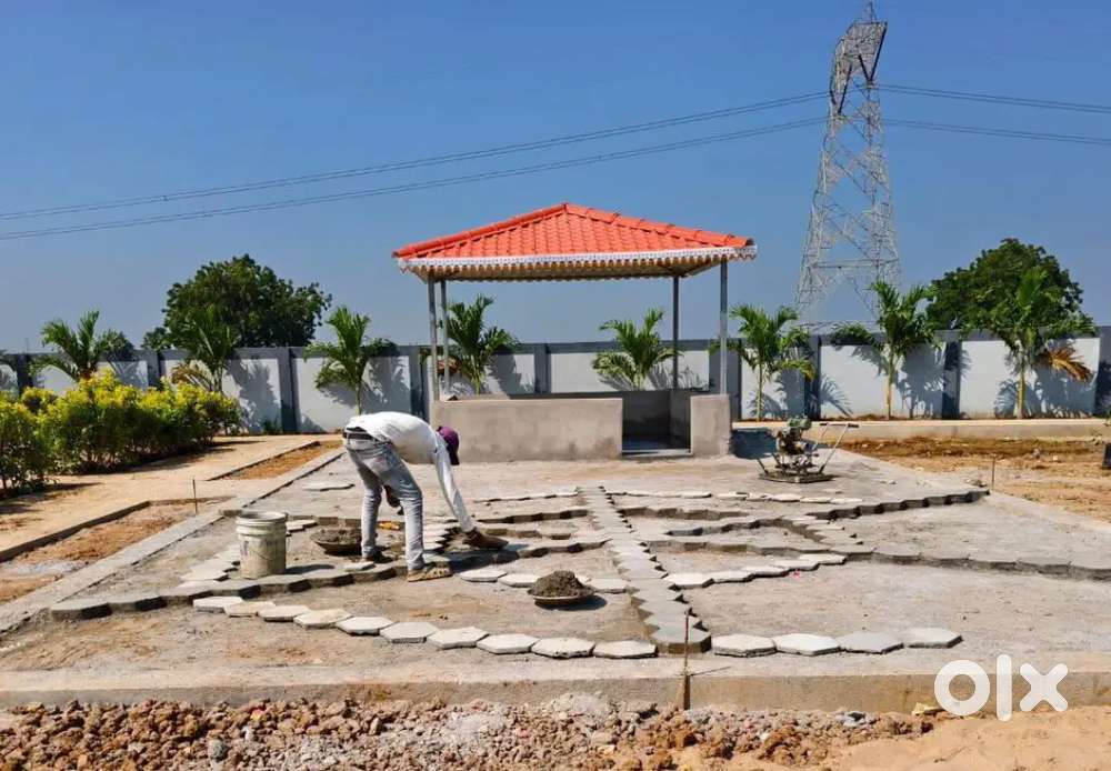 Highway facing plots