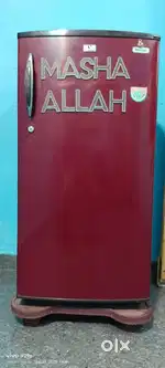 Singel door refrigerator good condition 6k only