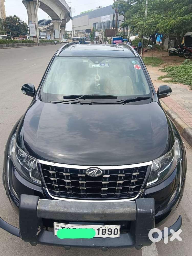 Mahindra XUV500 W11 Option, 2019, Diesel