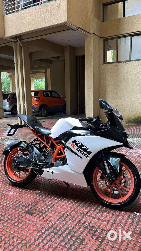 ktm rc 200 (ABS)