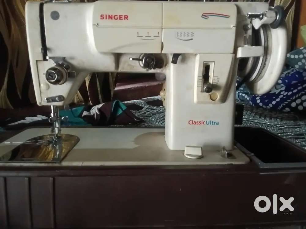 Singer ultra sewing machine
