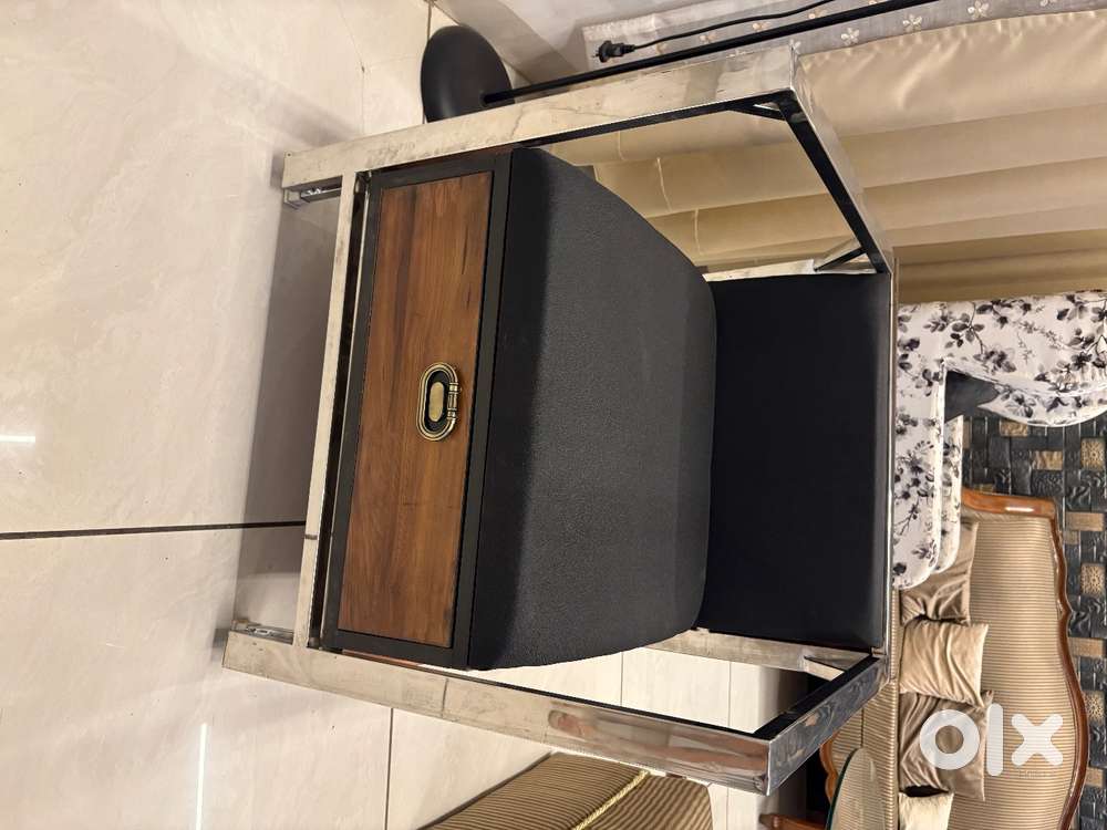 Study cum chair
