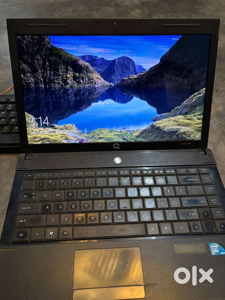 Laptop 2 gb ram 520 storage keyborad free charger bhi